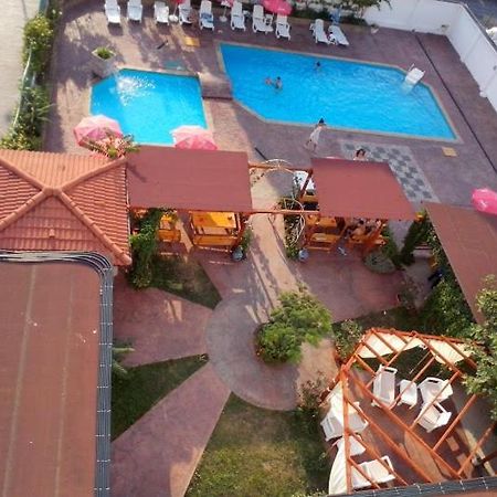 Alba Family Club Hotel Primorszko Kültér fotó