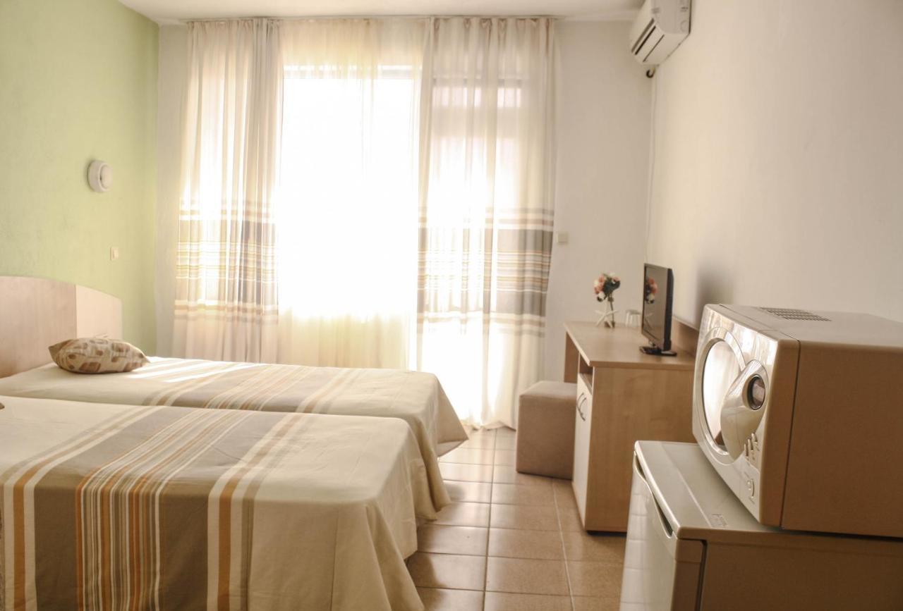 Alba Family Club Hotel Primorszko Kültér fotó