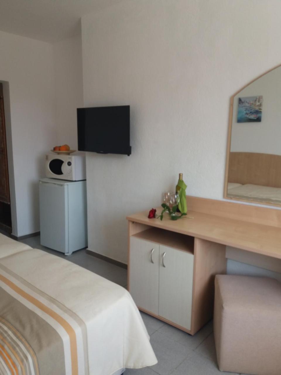 Alba Family Club Hotel Primorszko Kültér fotó