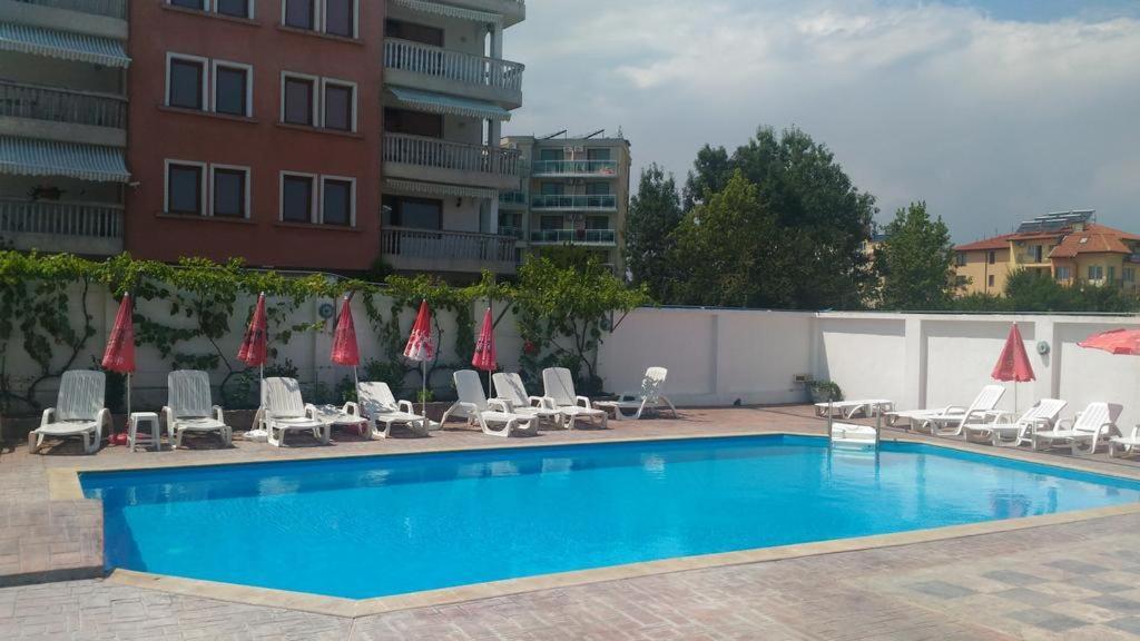 Alba Family Club Hotel Primorszko Kültér fotó
